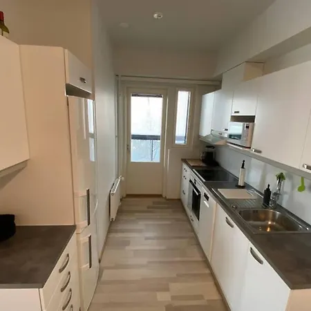 Huoneisto Bright City Apartment,near The Center Of *